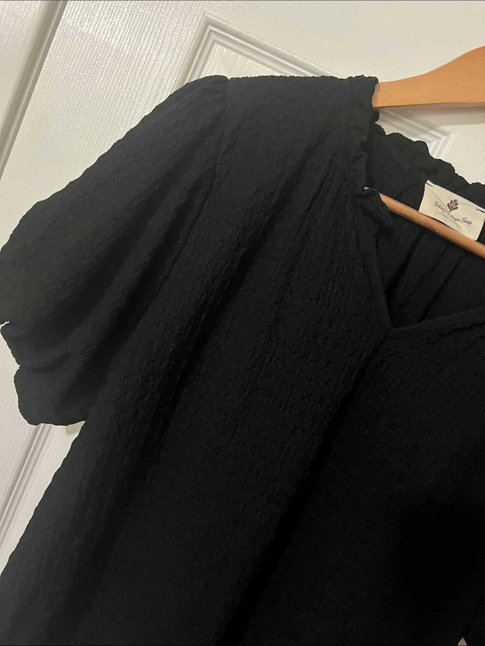 NWOT Betsey’s Boutique Shop Blouse Top Shirt XL Black Textured Short Sleeve - Picture 3 of 9